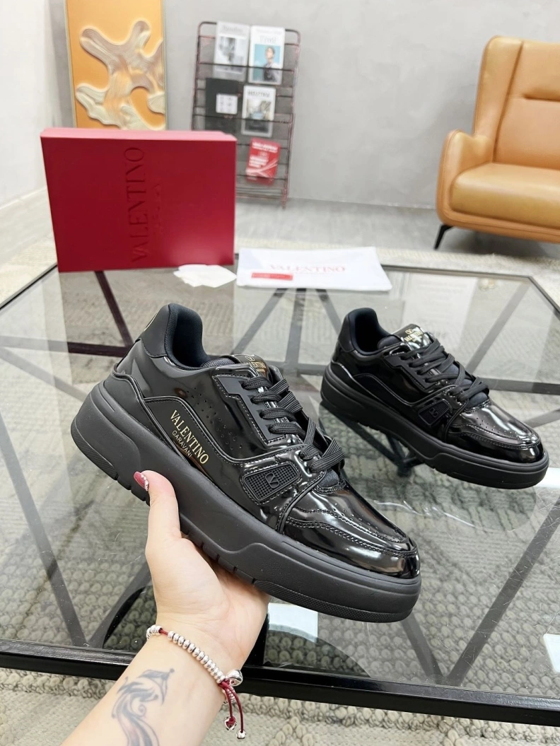 Vxlxntino Casual Shoes Resilient 229328