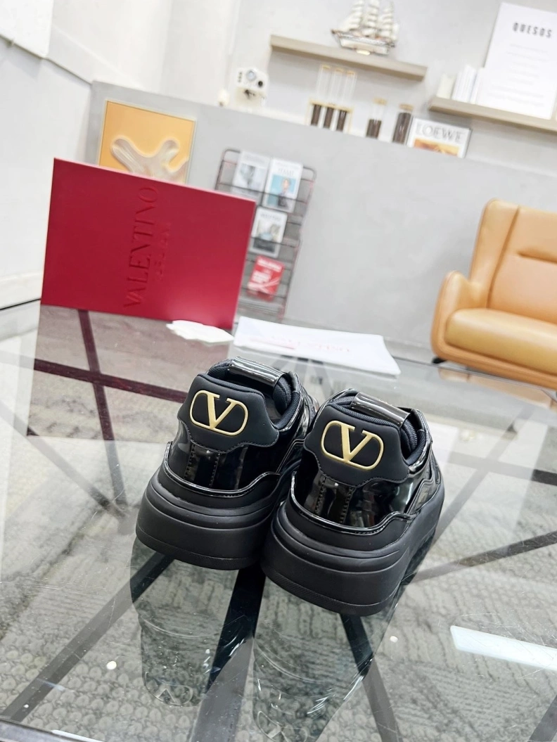 Vxlxntino Casual Shoes Resilient 229328