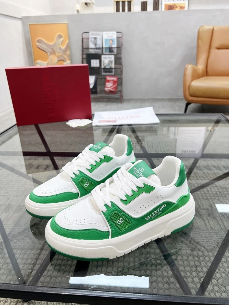 Trendsetting Vxlxntino Casual Shoes 229314