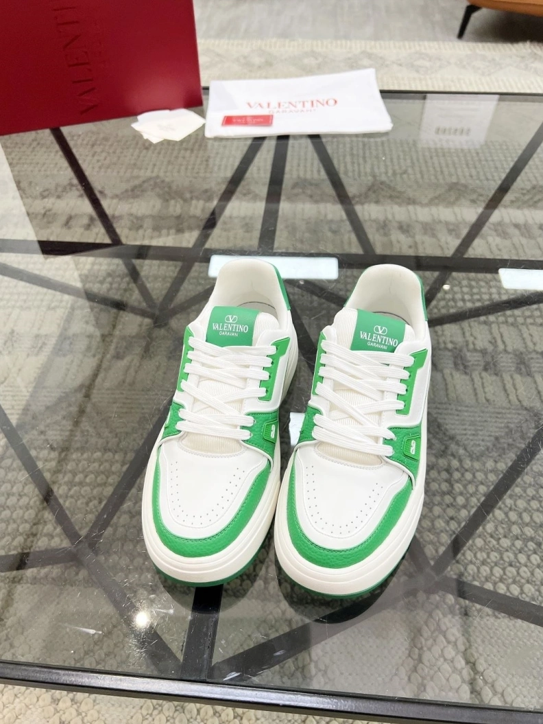 Trendsetting Vxlxntino Casual Shoes 229314