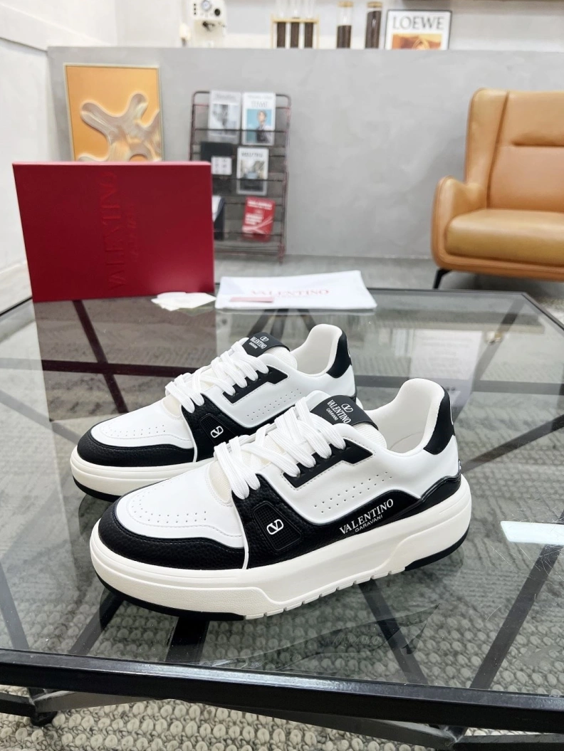 Classic Vxlxntino Casual Shoes 229310