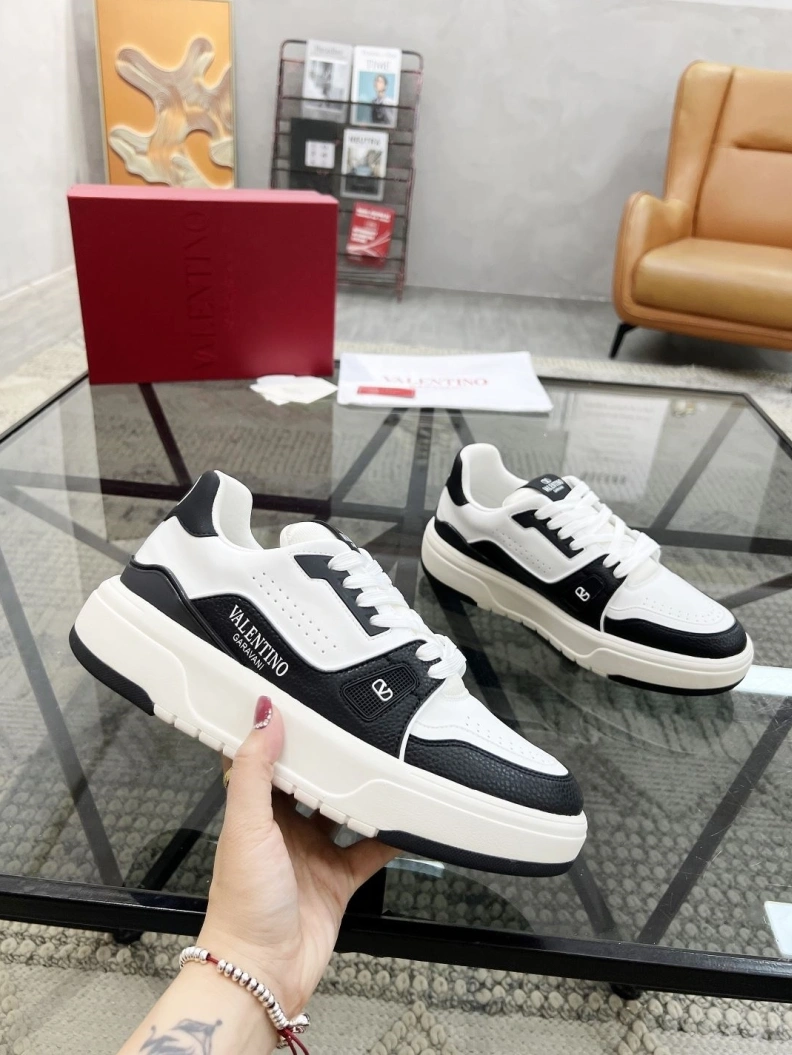Classic Vxlxntino Casual Shoes 229310