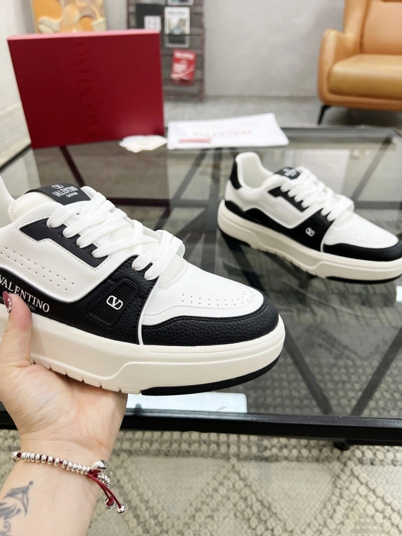 Classic Vxlxntino Casual Shoes 229310
