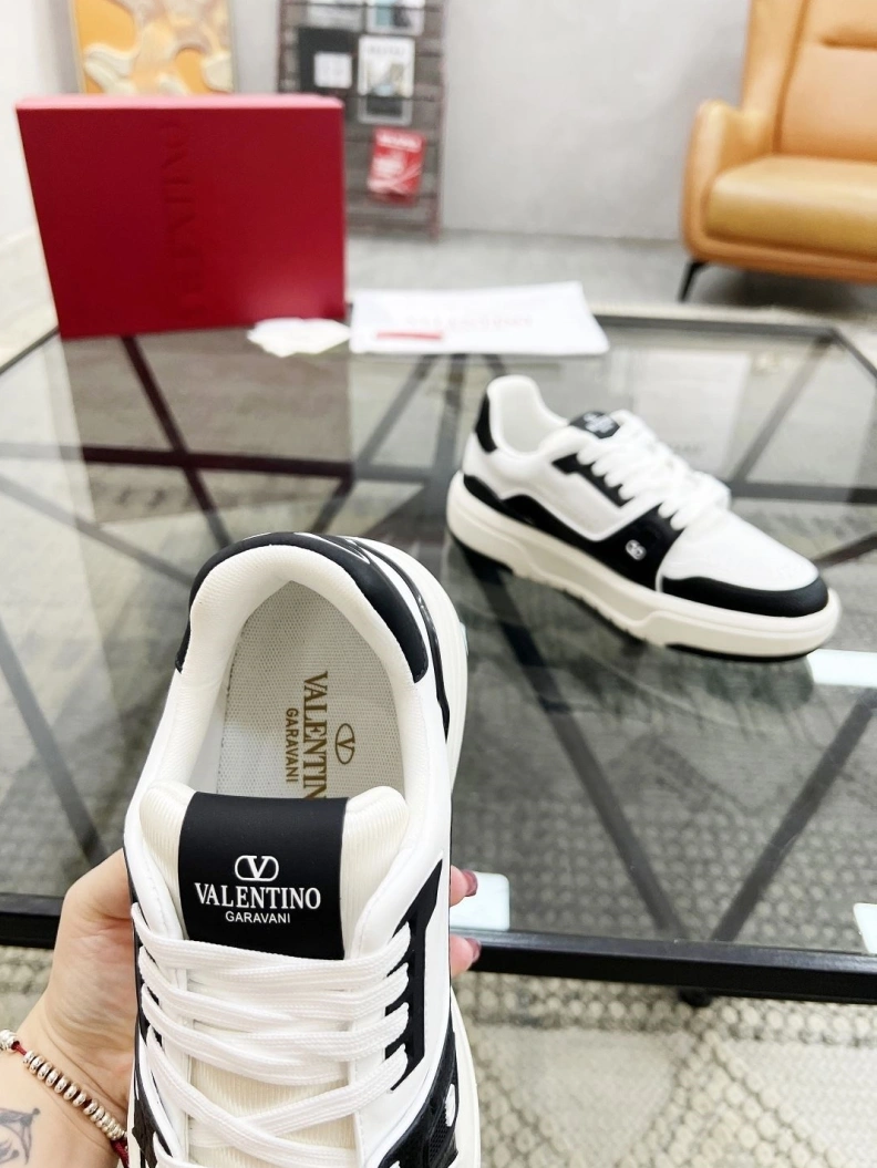 Classic Vxlxntino Casual Shoes 229310