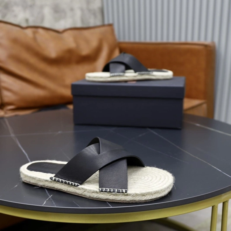 Soft Othxr Slippers 211929