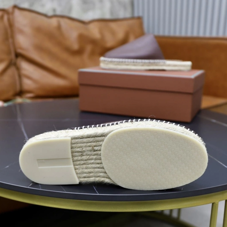 Classic Othxr Slippers 211926