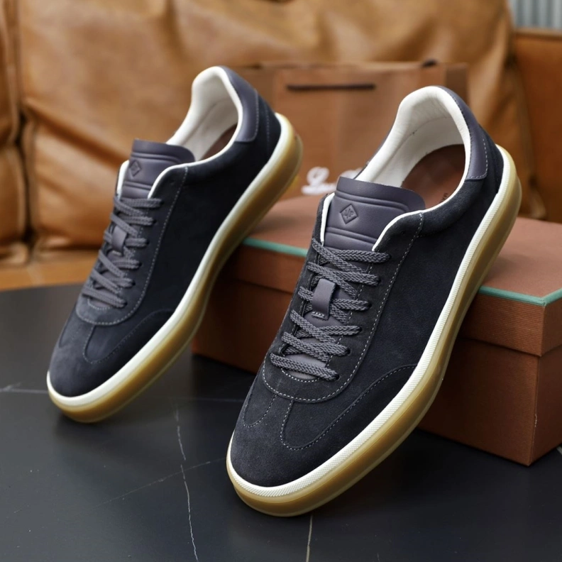 AllSeason Othxr Sneakers 211648