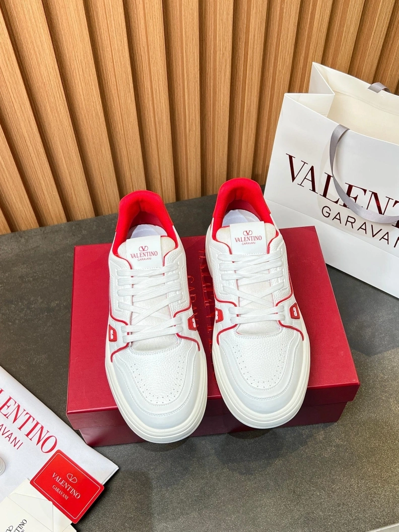 Fashionable Vxlxntino Casual Shoes 229299