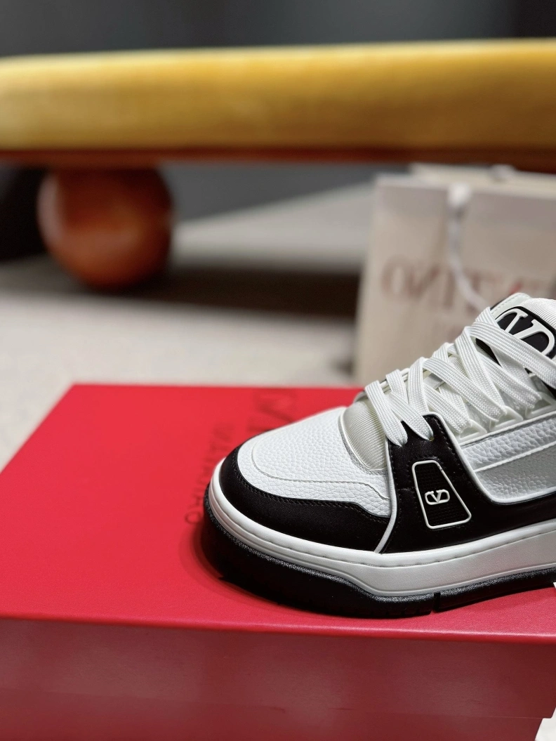 SportInspired Vxlxntino Casual Shoes 229296