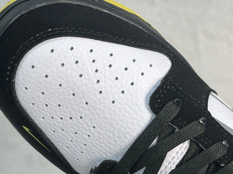 Refined Nxkx Sneakers 198974