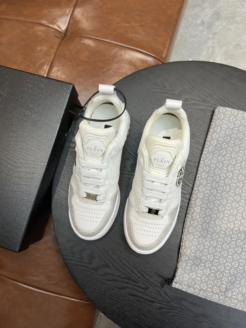 Trendsetting Othxr Sneakers 211616