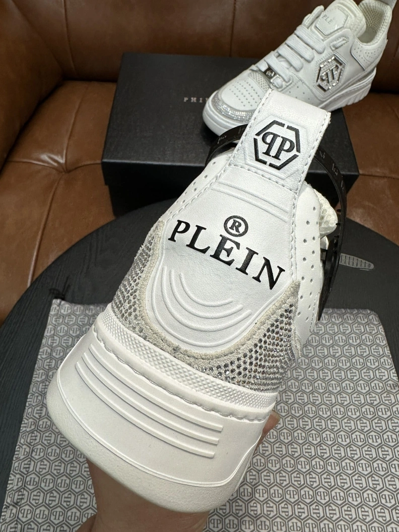 Trendsetting Othxr Sneakers 211616