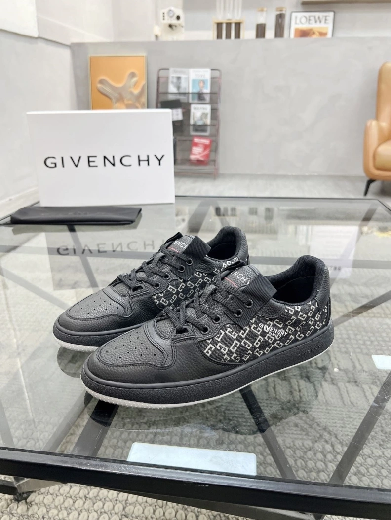 ModernLook Gxvxnchy Sneakers 152699