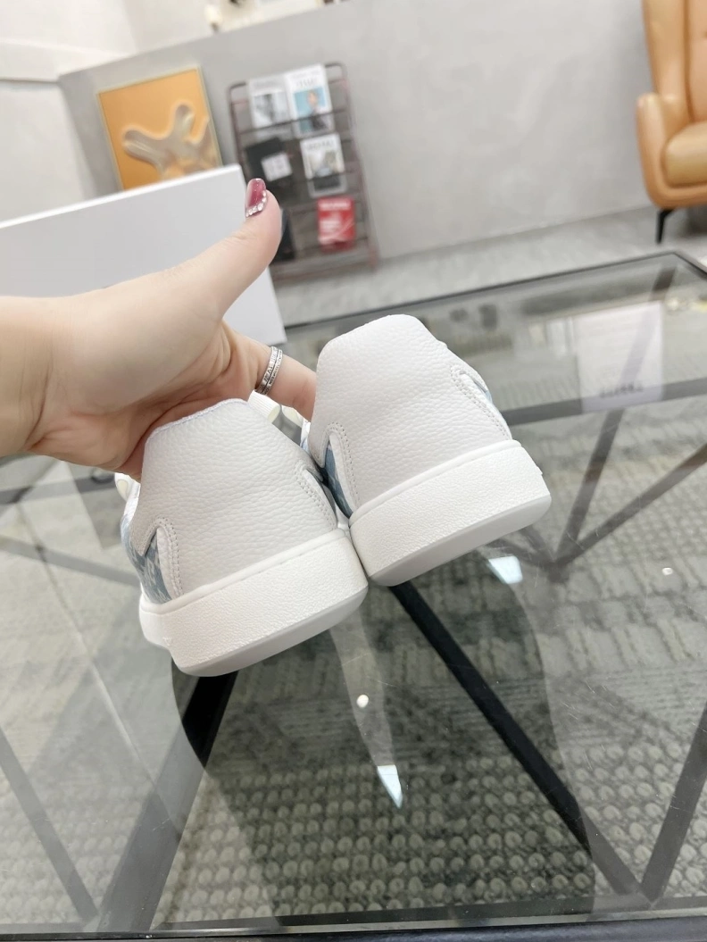 Gxvxnchy Sneakers Durable 152687