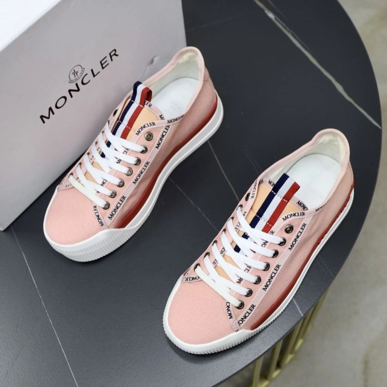 Lightweight Mxnclxr Sneakers 197508