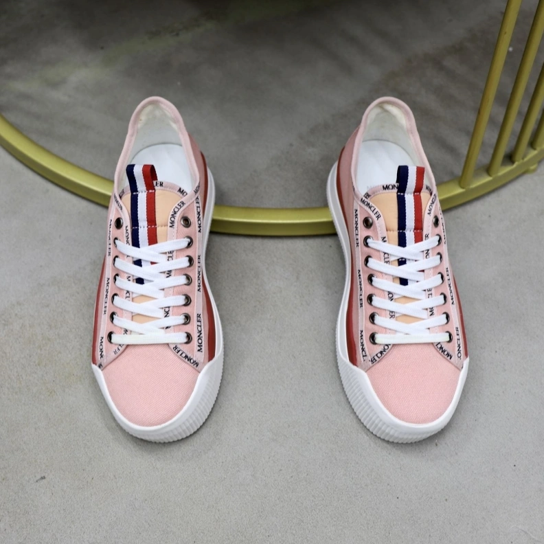 Lightweight Mxnclxr Sneakers 197508