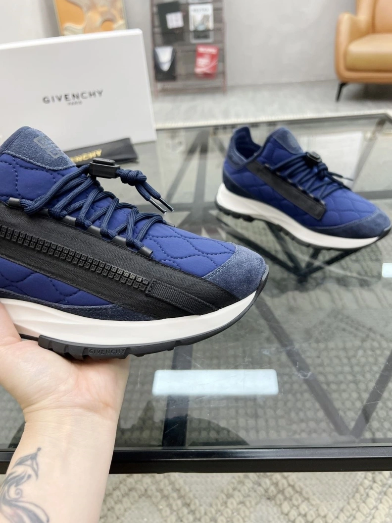 Practical Mxnclxr Sneakers 197502