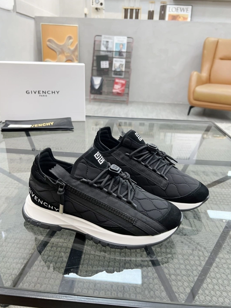 Affordable Mxnclxr Sneakers 197503