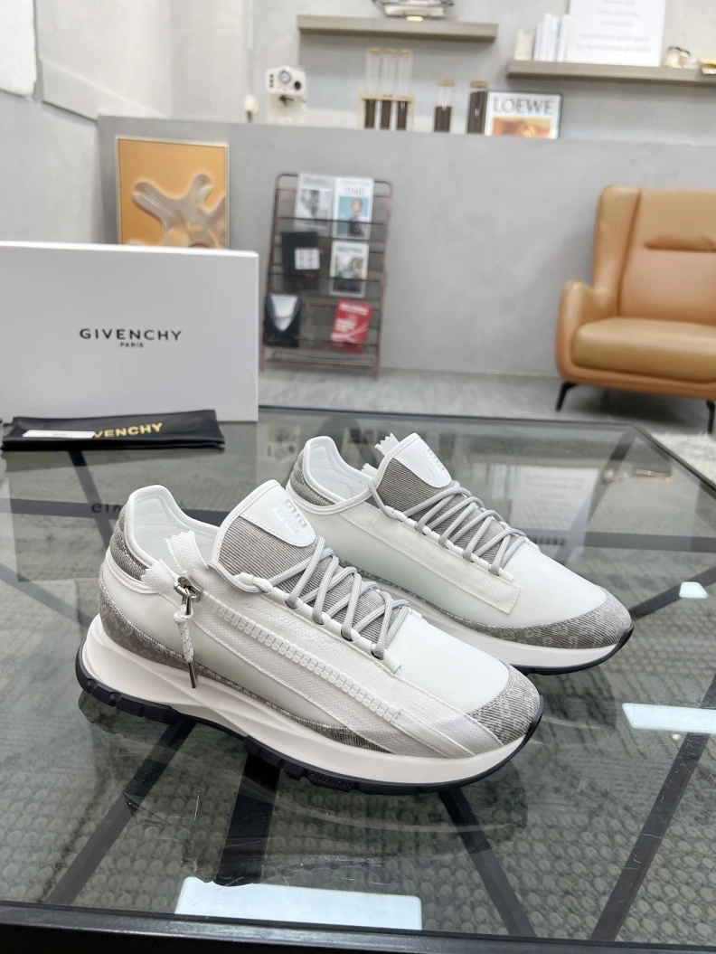 Bright Mxnclxr Sneakers 197501