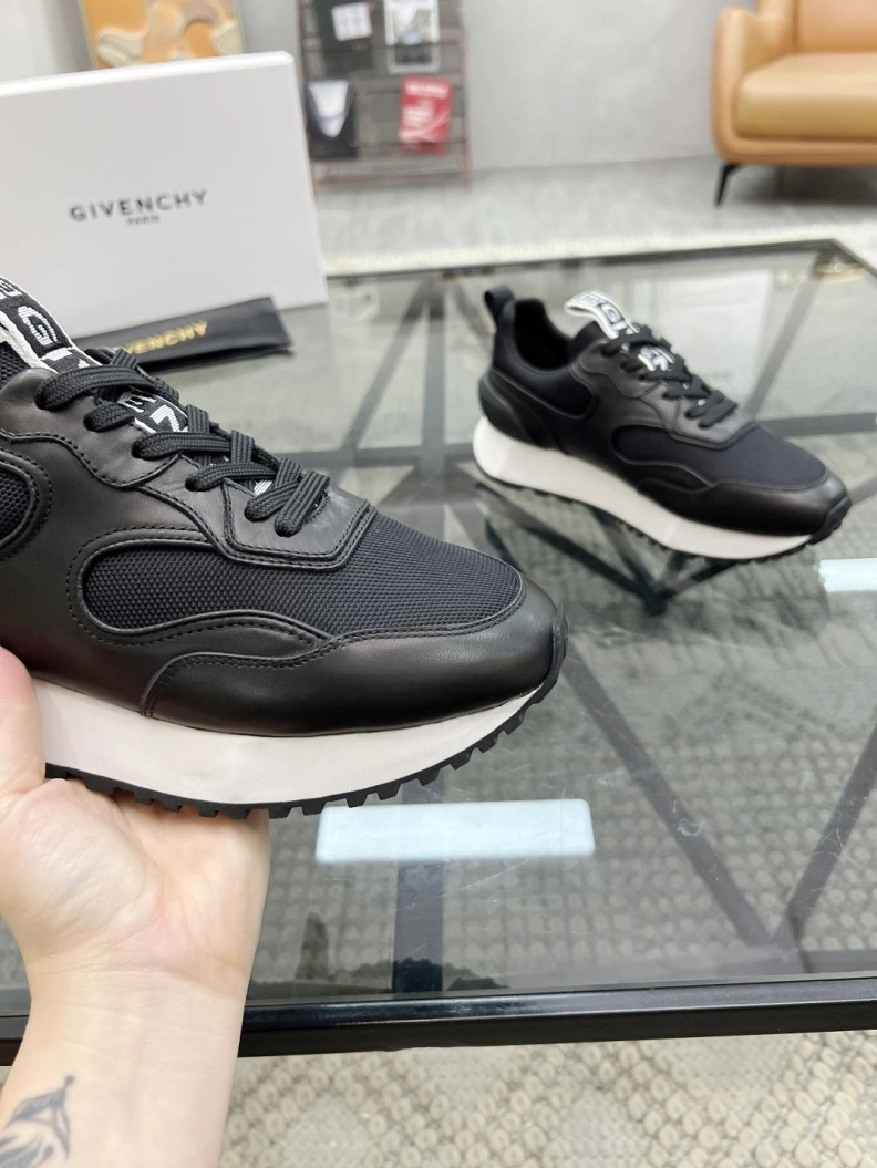 Mxnclxr Sneakers Vibrant 197491