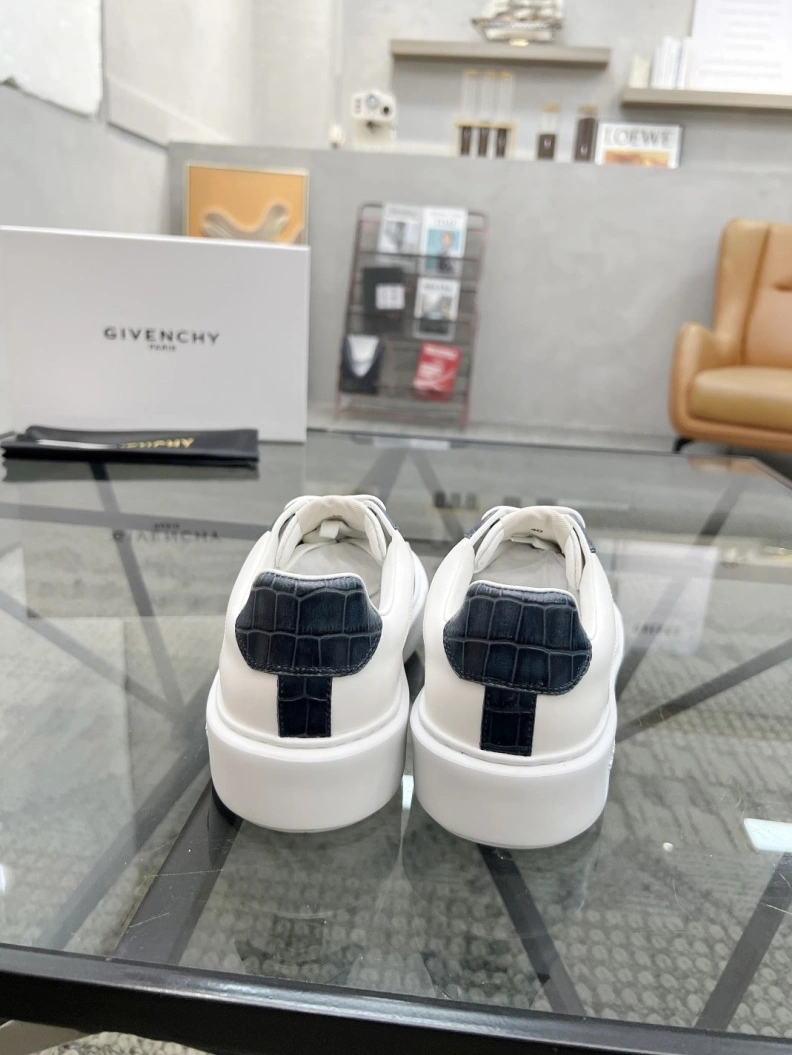 Mxnclxr Sneakers ModernLook 197499