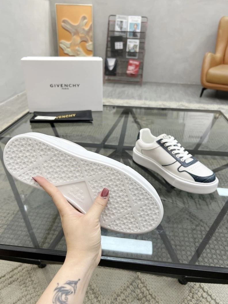 Mxnclxr Sneakers ModernLook 197499