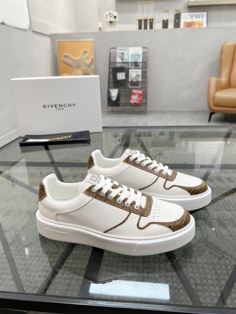 Efficient Mxnclxr Sneakers 197480