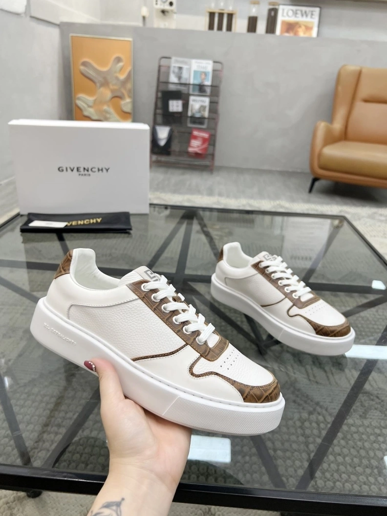 Efficient Mxnclxr Sneakers 197480