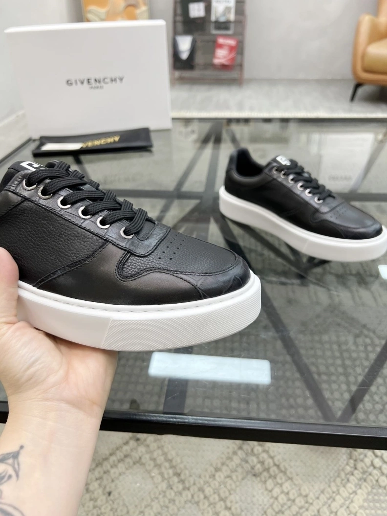 Mxnclxr Sneakers Modern 197478