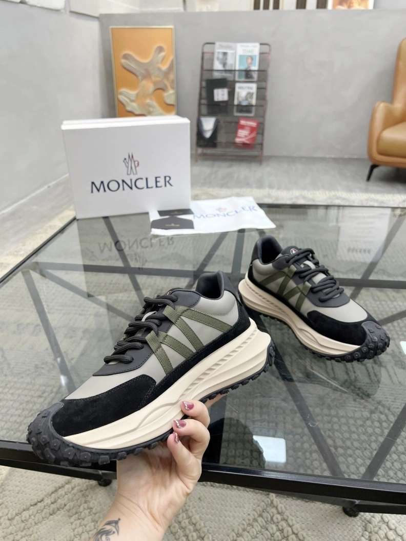 Mxnclxr Sneakers Classic 197479