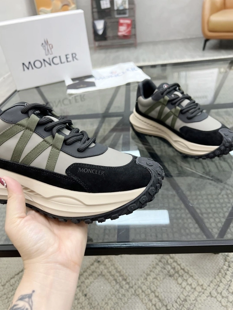 Mxnclxr Sneakers Classic 197479