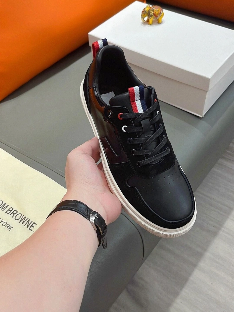Bright Mxnxlo Blxhnxk Sneakers 192983