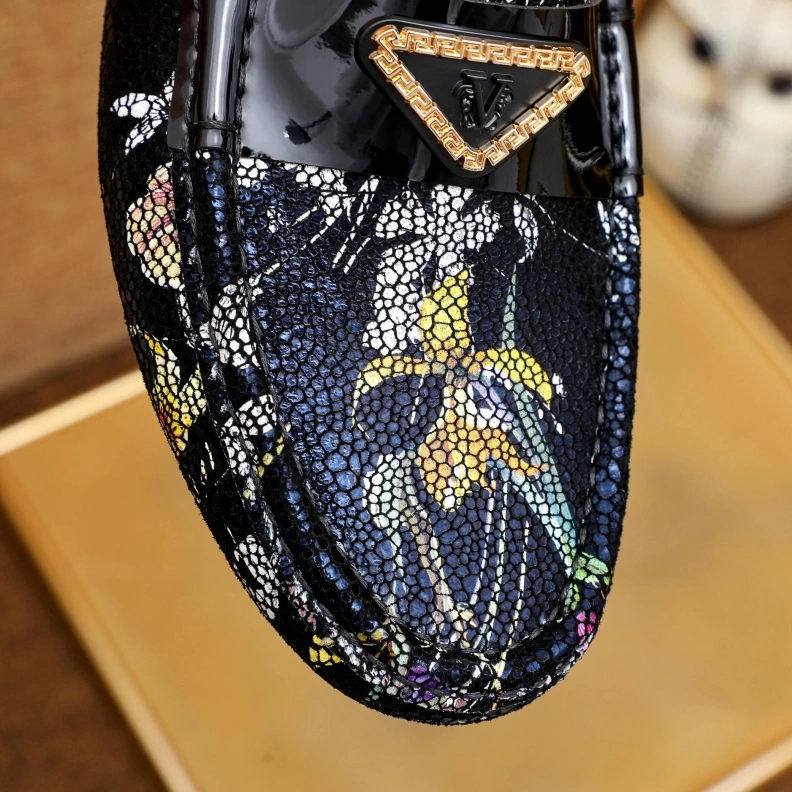Fashionable Gxvxnchy Leather Shoes 152807