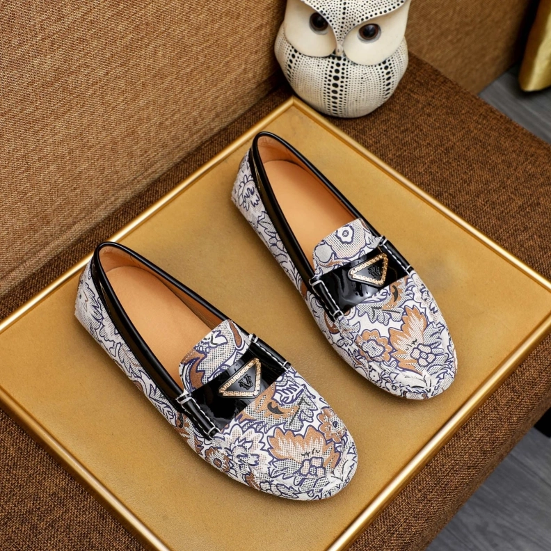 Gxvxnchy Leather Shoes Bright 152804