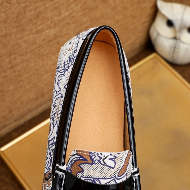 Gxvxnchy Leather Shoes Bright 152804