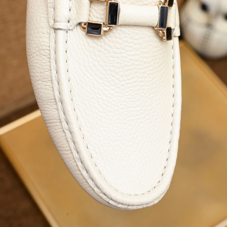 WellDesigned Gxvxnchy Leather Shoes 152795