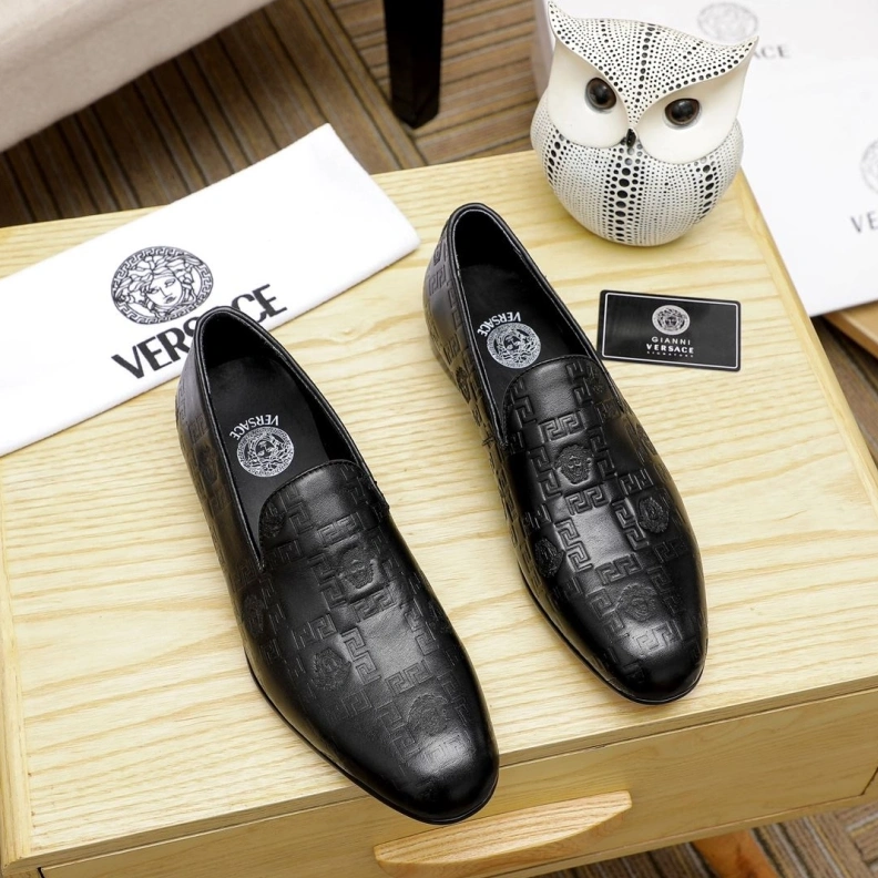 Unique Gxvxnchy Leather Shoes 152785