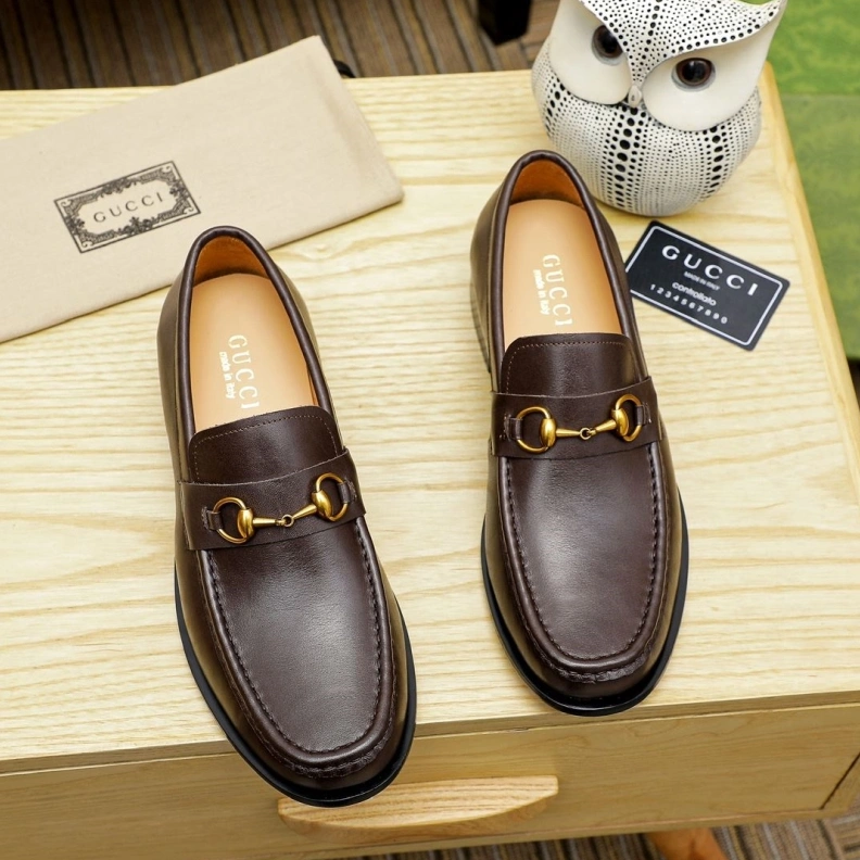 Trendsetting Gxccx Leather Shoes 156735
