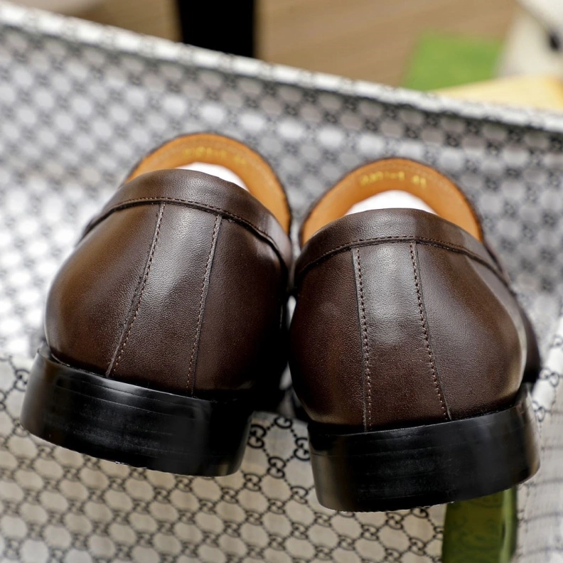Trendsetting Gxccx Leather Shoes 156735