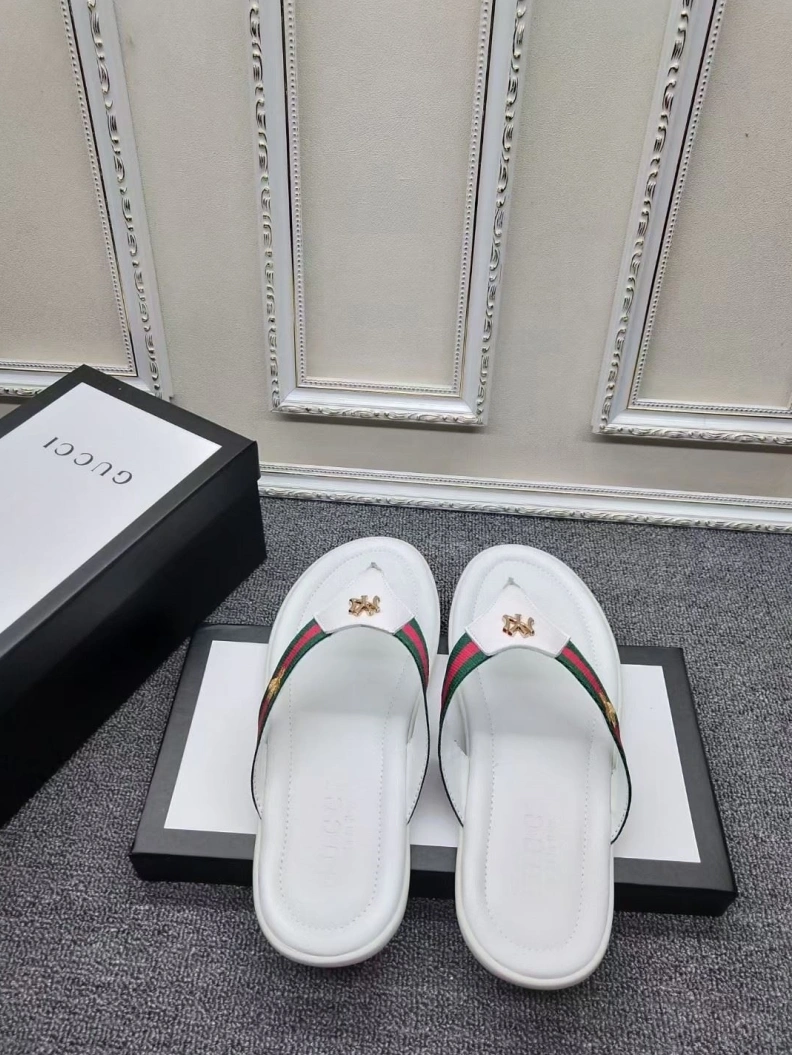 Fashionable Gxccx Slippers 156547