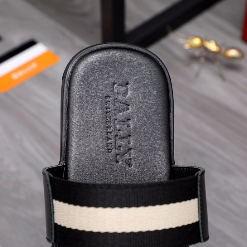Othxr Slippers Timeless 211912