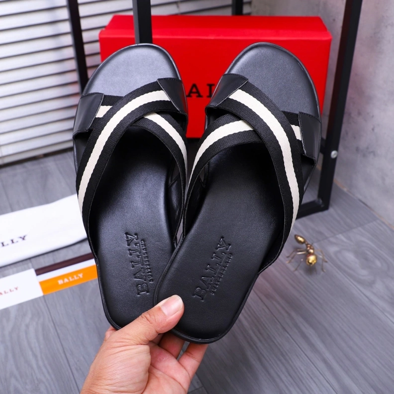 Compact Othxr Slippers 211914