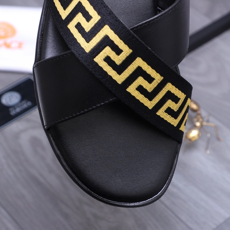 Gxvxnchy Slippers Functional 152738