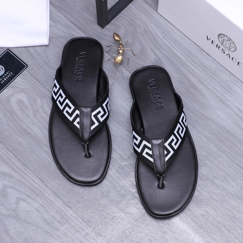 Durable Gxvxnchy Slippers 152732