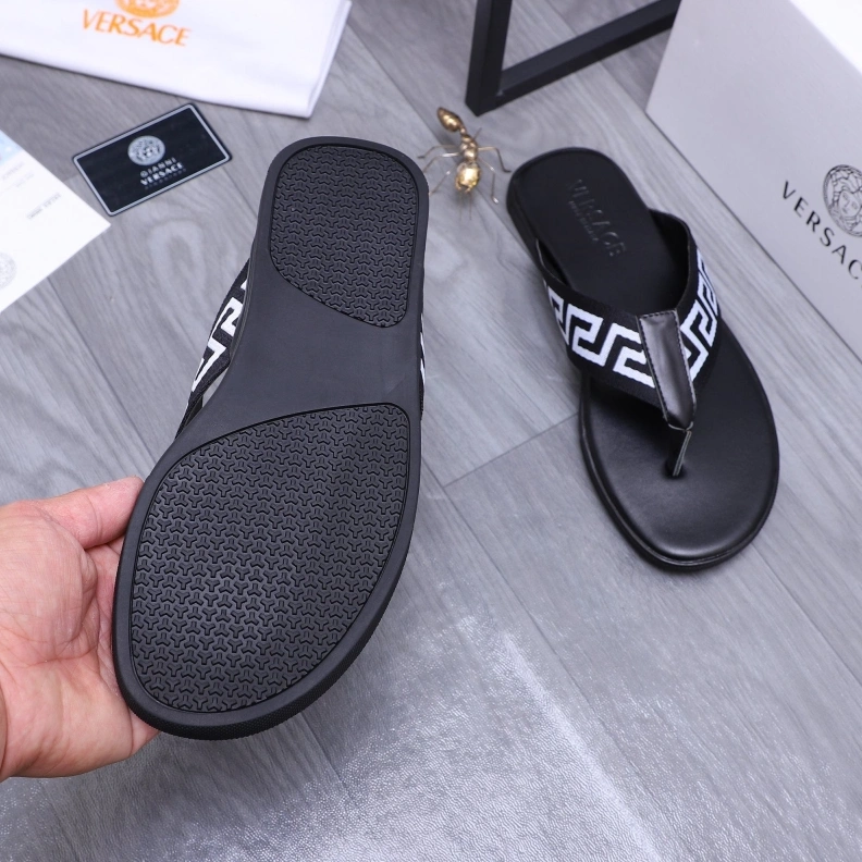 Durable Gxvxnchy Slippers 152732