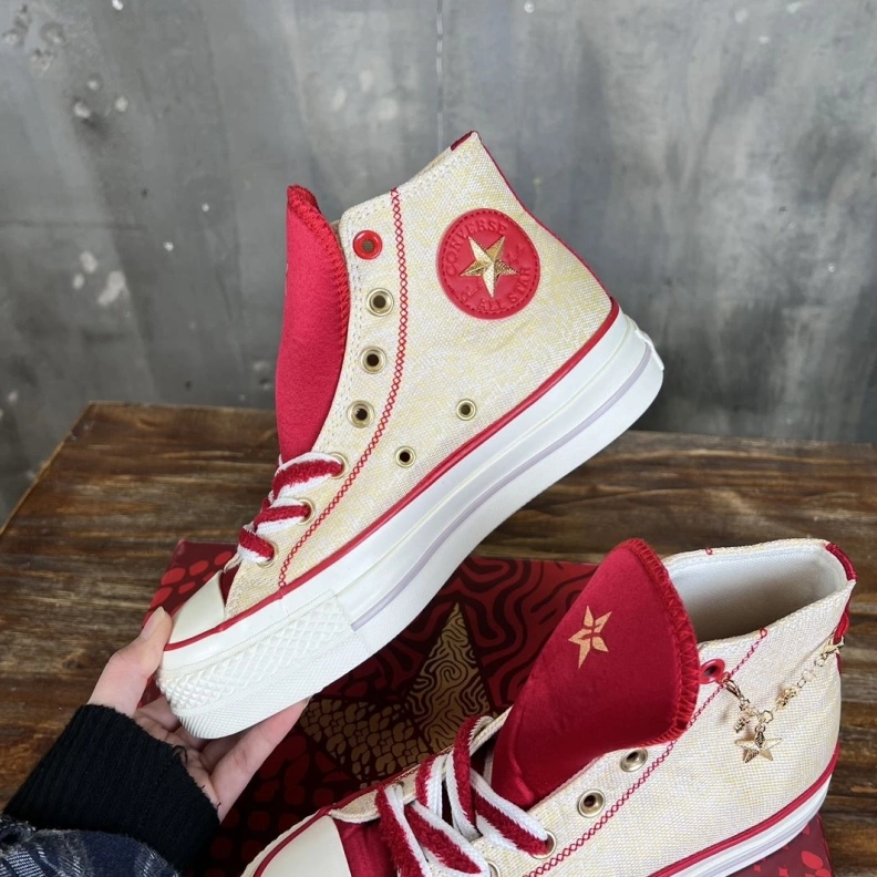 Gxvxnchy Sneakers Flexible 152679
