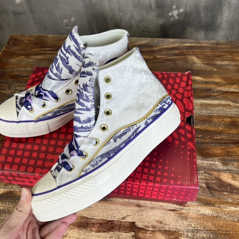 Gxvxnchy Sneakers Affordable 152677