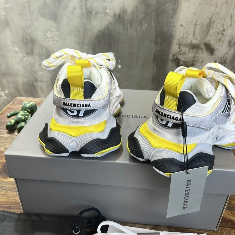 EasyMatch Bxlxnciaga Casual Shoe 109391