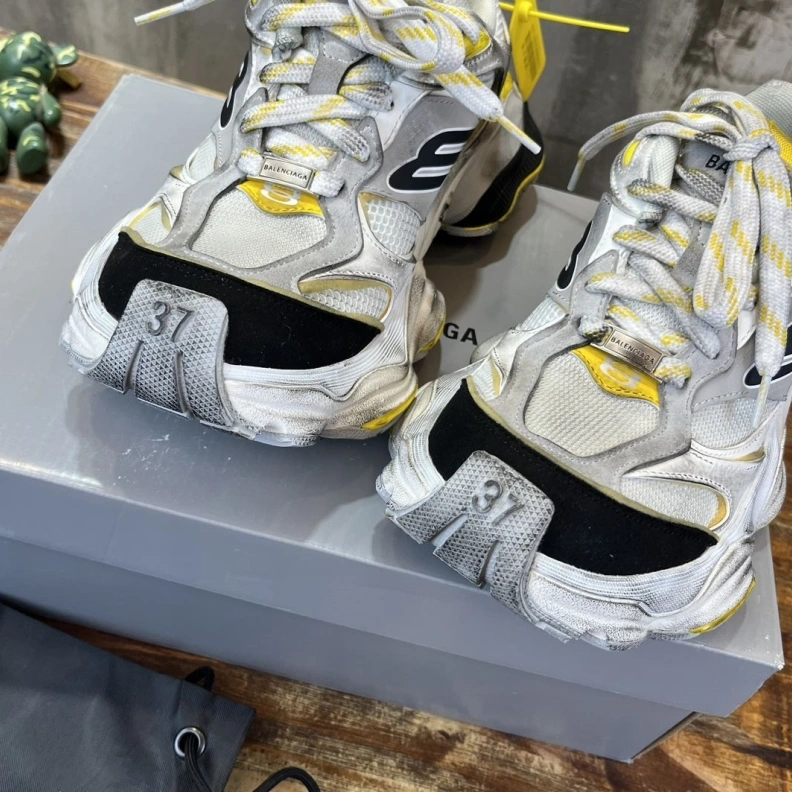 Bxlxnciaga Casual Shoe Sleek 109385