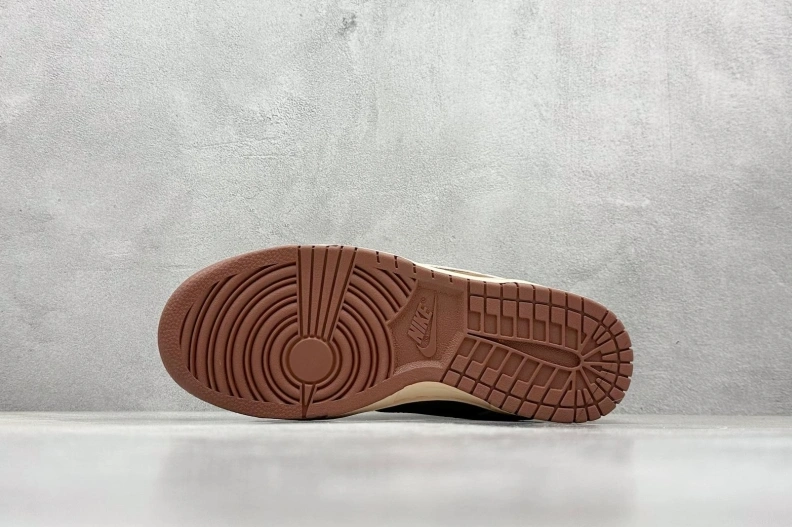 Trendsetting Nxkx Sneakers 198968